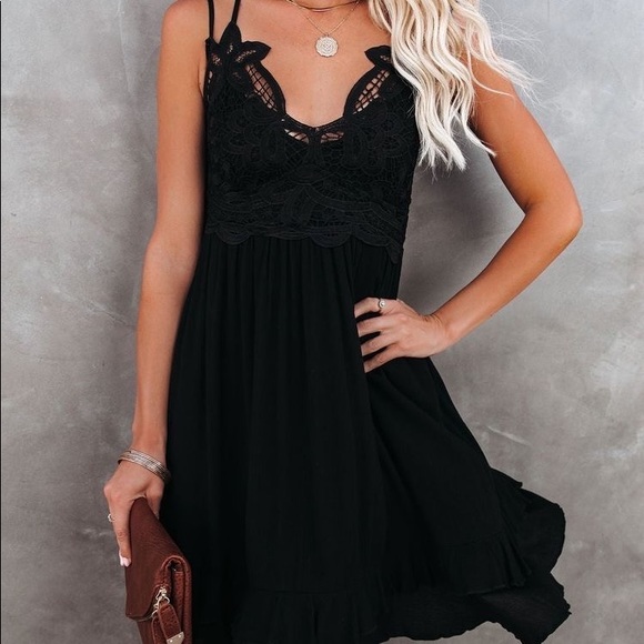 New Tiered Western Ruffle Lace Dress - Picture 5 of 8